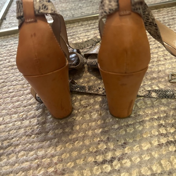 Banana Republic 7.5 Snake Wrap Heel - Picture 5 of 9